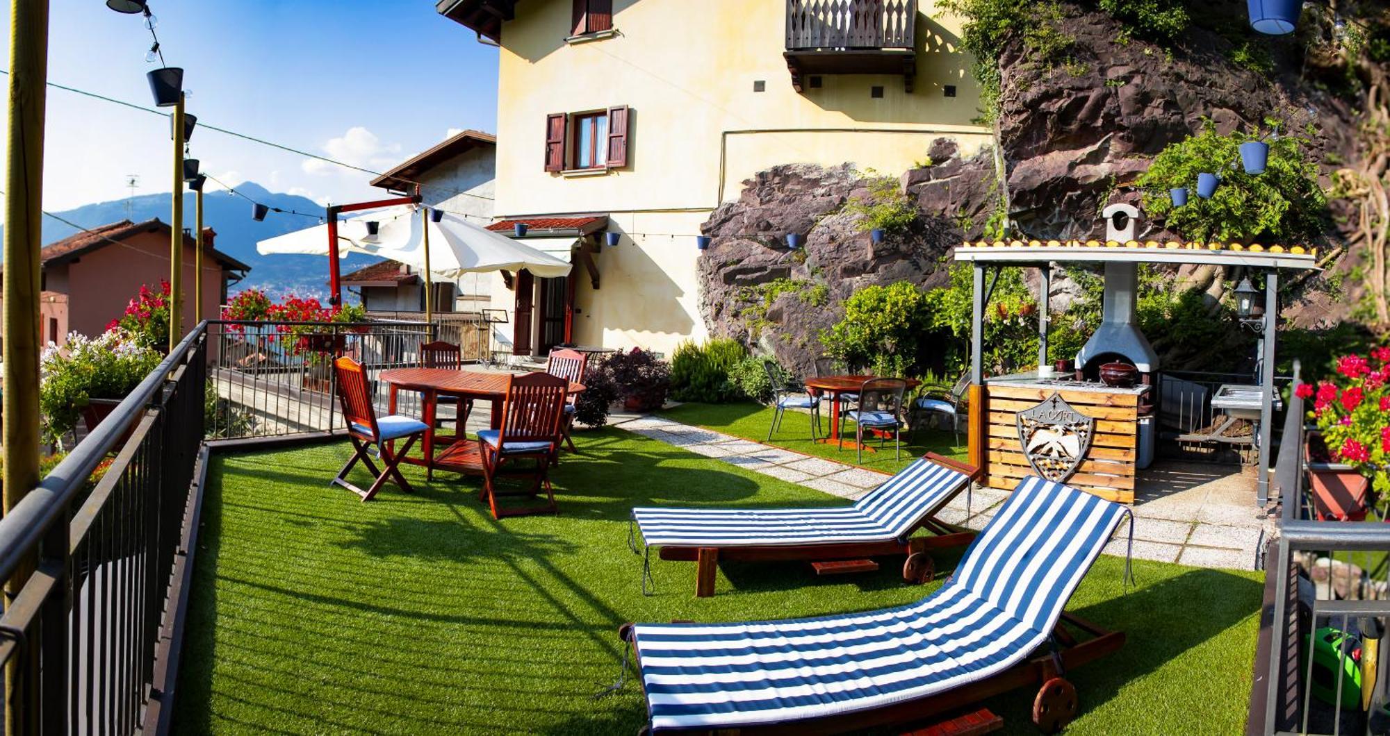 La Casa Sulla Roccia Hotel Pisogne Exterior photo